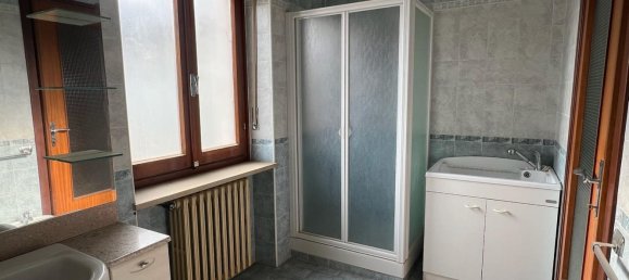 8 rooms House in Carmagnola, Italy No. 229595 33