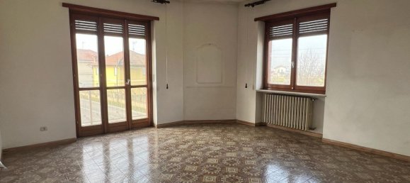 8 rooms House in Carmagnola, Italy No. 229595 20