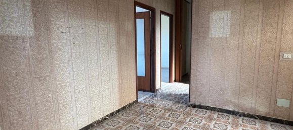 8 rooms House in Carmagnola, Italy No. 229595 19