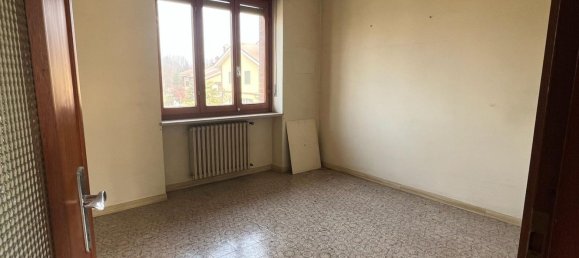 8 rooms House in Carmagnola, Italy No. 229595 25