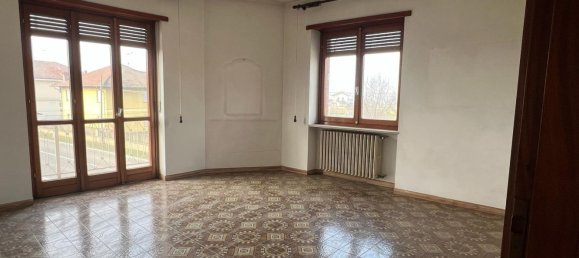 8 rooms House in Carmagnola, Italy No. 229595 21