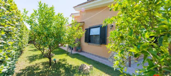 2 bedrooms House in Fiumicino, Italy No. 334352 25