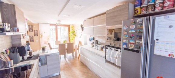 2 bedrooms House in Fiumicino, Italy No. 334352 11