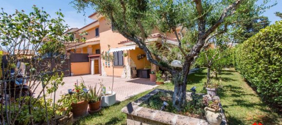 2 bedrooms House in Fiumicino, Italy No. 334352 31