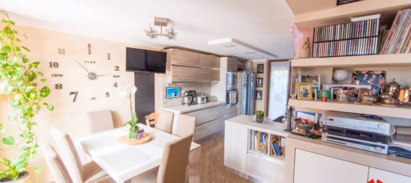 2 bedrooms House in Fiumicino, Italy No. 334352 7