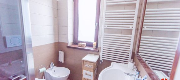 2 bedrooms House in Fiumicino, Italy No. 334352 18