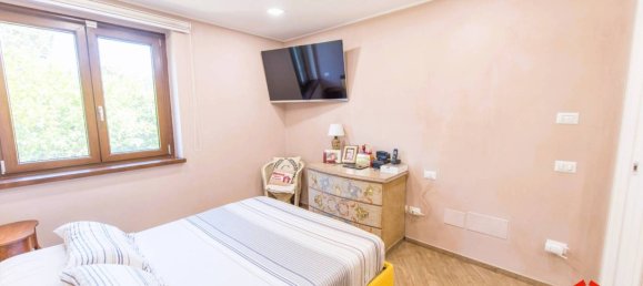 2 bedrooms House in Fiumicino, Italy No. 334352 13