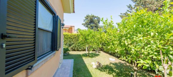 2 bedrooms House in Fiumicino, Italy No. 334352 24