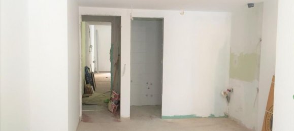 120m² Property in Thessaloniki, Greece No. 4631 6