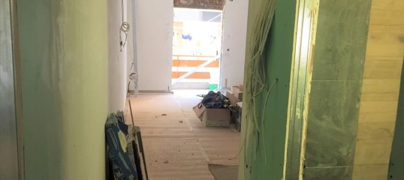 120m² Property in Thessaloniki, Greece No. 4631 7