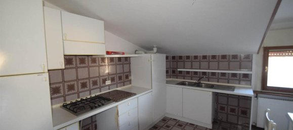 3 rooms Apartment in Rivergaro, Italy No. 30285 9