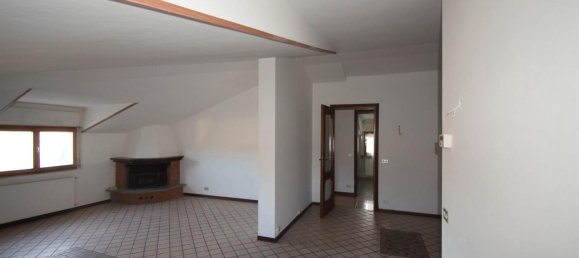 3 rooms Apartment in Rivergaro, Italy No. 30285 19