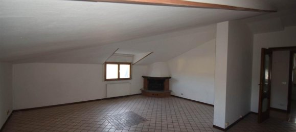 3 rooms Apartment in Rivergaro, Italy No. 30285 18