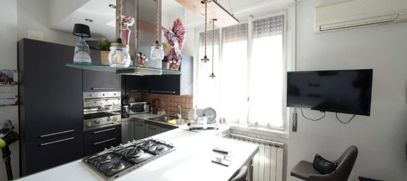 2 chambres Maison à Verano Brianza, Italy No. 305672 12