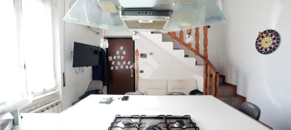 2 chambres Maison à Verano Brianza, Italy No. 305672 8