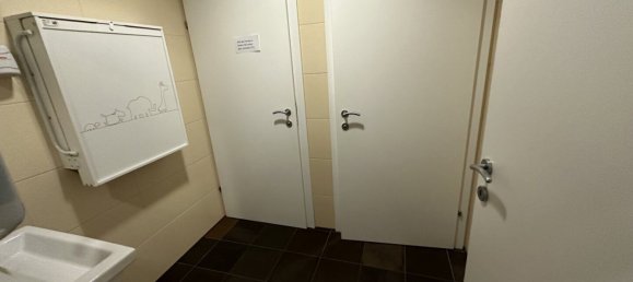 209m² Office in Vorchdorf, Austria No. 127531 9