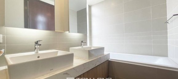 2 bedrooms Apartment in Tay Ho, Vietnam No. 566 17