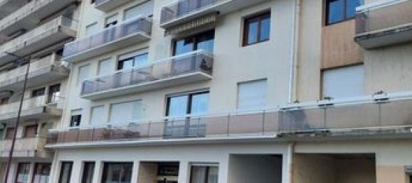 1 chambre Appartement à Châteauroux, France No. 303723 4