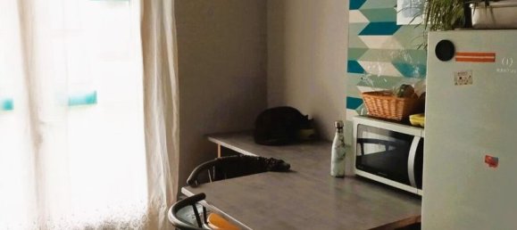 Casa de 4 dormitorios en Yzernay, France No. 98564 2