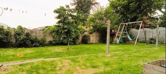 Casa de 4 dormitorios en Yzernay, France No. 98564 9