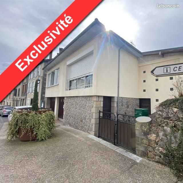 3 bedrooms House in Bort-les-Orgues, France No. 295836