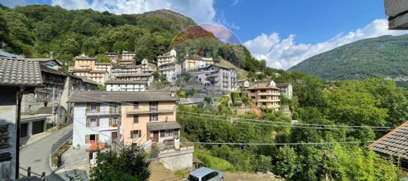 4 rooms House in Gurro, Italy No. 149521 11