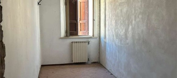 7 rooms Apartment in Marmirolo, Italy No. 288405 14