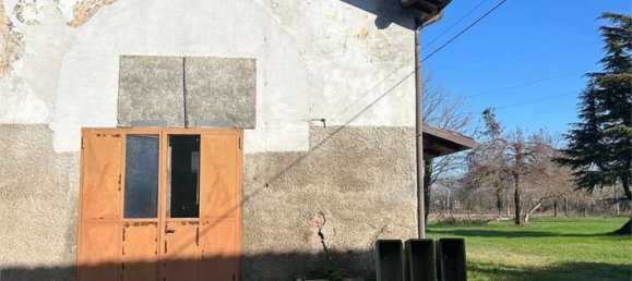 7 rooms Apartment in Marmirolo, Italy No. 288405 18