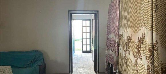 7 rooms Apartment in Marmirolo, Italy No. 288405 5