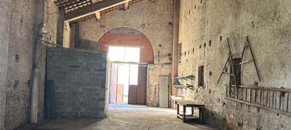 7 rooms Apartment in Marmirolo, Italy No. 288405 20