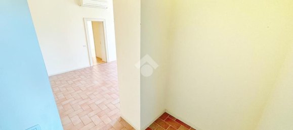 3-salle Appartement à Casalmaggiore, Italy No. 333753 26