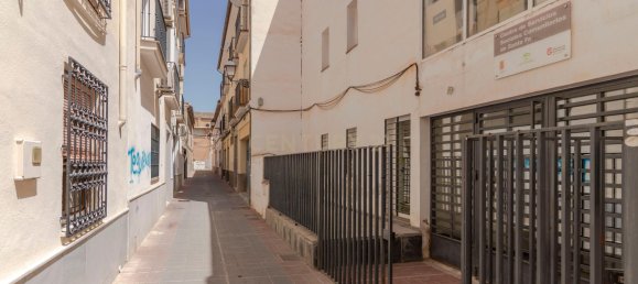 Коммерческая недвижимость 396м² в Санта-Фе, Испания № 169062 19