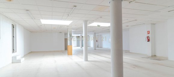 Коммерческая недвижимость 396м² в Санта-Фе, Испания № 169062 7