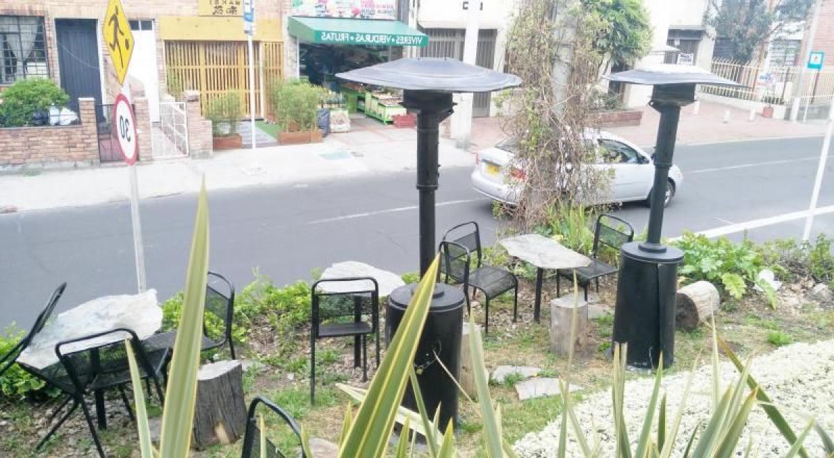 6 bedrooms House in Bogota, Colombia No. 13162