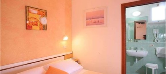 Hotel in Rimini, Italy 700m², Nr. 275963 8