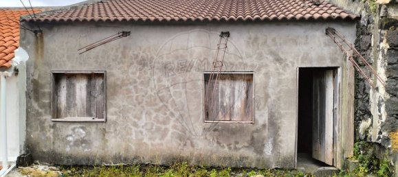 Casa de 2 dormitorios en Ribeira Grande, Portugal No. 179143 5