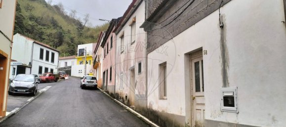 Casa de 2 dormitorios en Ribeira Grande, Portugal No. 179143 8