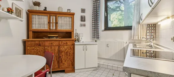 3 rooms Apartment in Bonn, Germany No. 348275 2