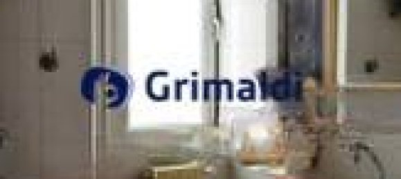 5-salle Appartement à Livorno, Italy No. 195859 10