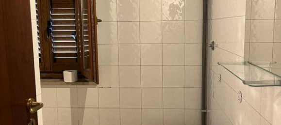 2 bedrooms House in Santa Maria a Monte, Italy No. 300276 9