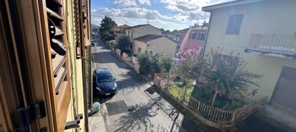 2 bedrooms House in Santa Maria a Monte, Italy No. 300276 14