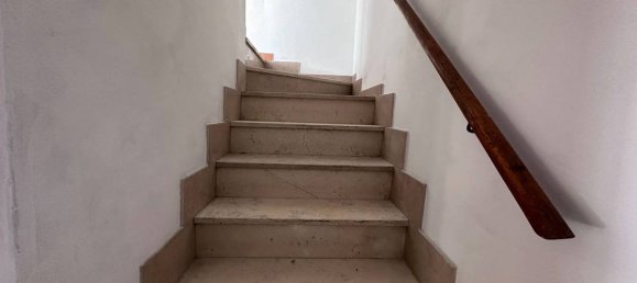 2 bedrooms House in Santa Maria a Monte, Italy No. 300276 8