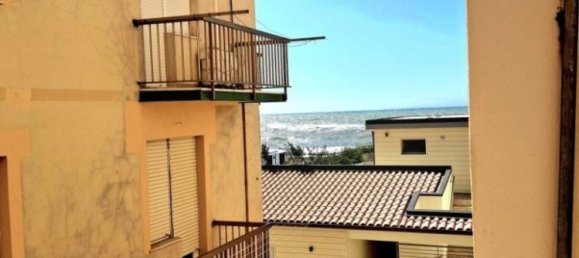 1 bedroom Apartment in San Vincenzo, Italy No. 351027 25