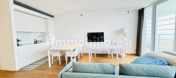 Apartamento de 2 dormitorios en Jesolo, Italy No. 322672 3