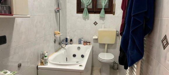 Apartamento de 4 divisões em Fiorano Modenese, Italy N.º 23702 20