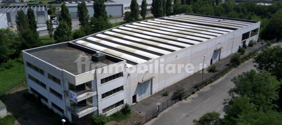 5غرفة مستودع في Pontirolo Nuovo, Italy رقم 131739 2