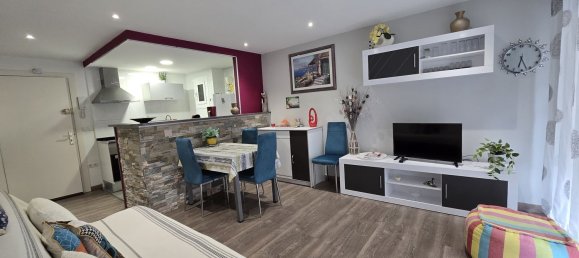 2 bedrooms Apartment in Lloret de Mar, Spain No. 143890 2