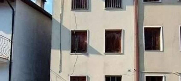 4 rooms House in Valdagno, Italy No. 34373 12