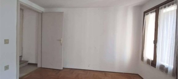 4 rooms House in Valdagno, Italy No. 34373 5