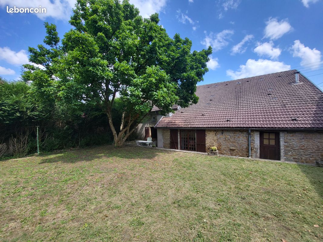 2 chambres Maison de ville à Haute-Amance, France No. 322692